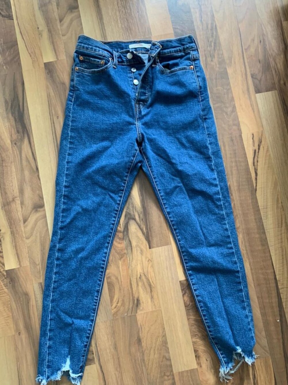 Levi's Wedgie Skinny Jeans High Rise Button Fly